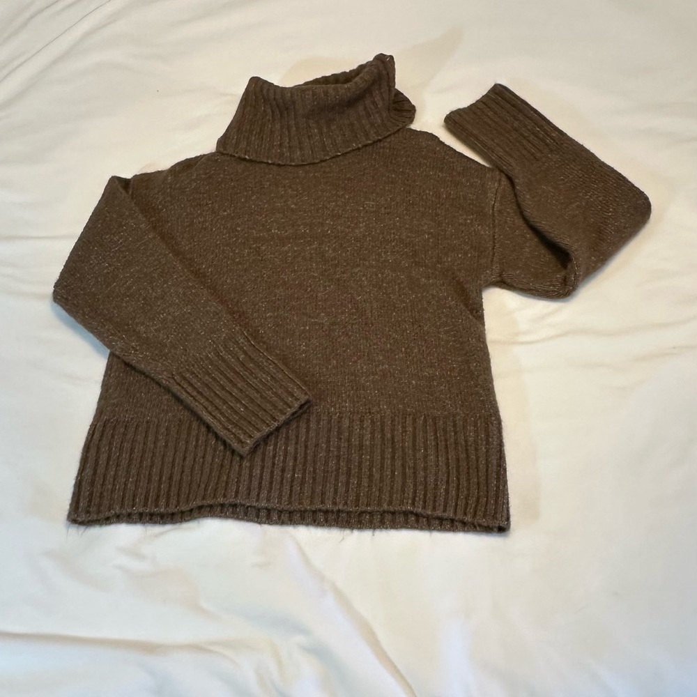 Old Navy Brown Chunky Knit Turtleneck Sweater